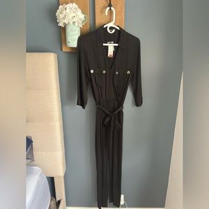 Never worn! Dynamite Romper, Size m, Black